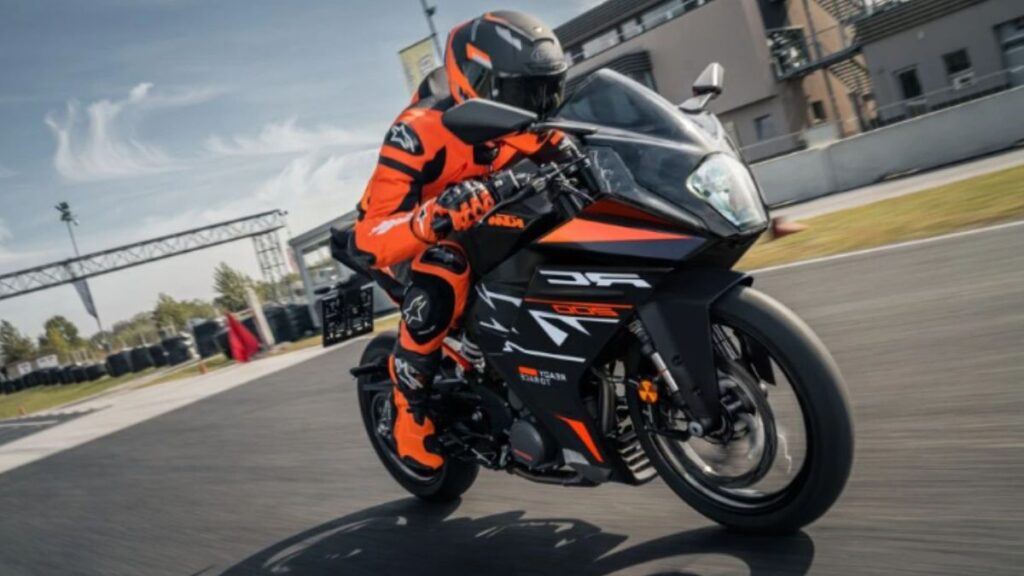 KTM RC 160